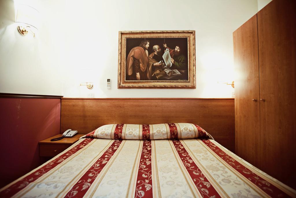 Hotel Saturnia Rome Chambre photo